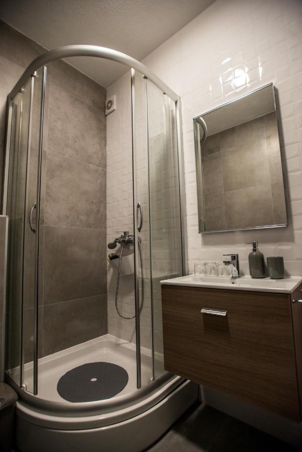 Studio Apartman Dakovo In Luaran gambar