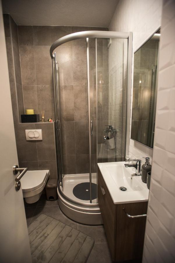 Studio Apartman Dakovo In Luaran gambar