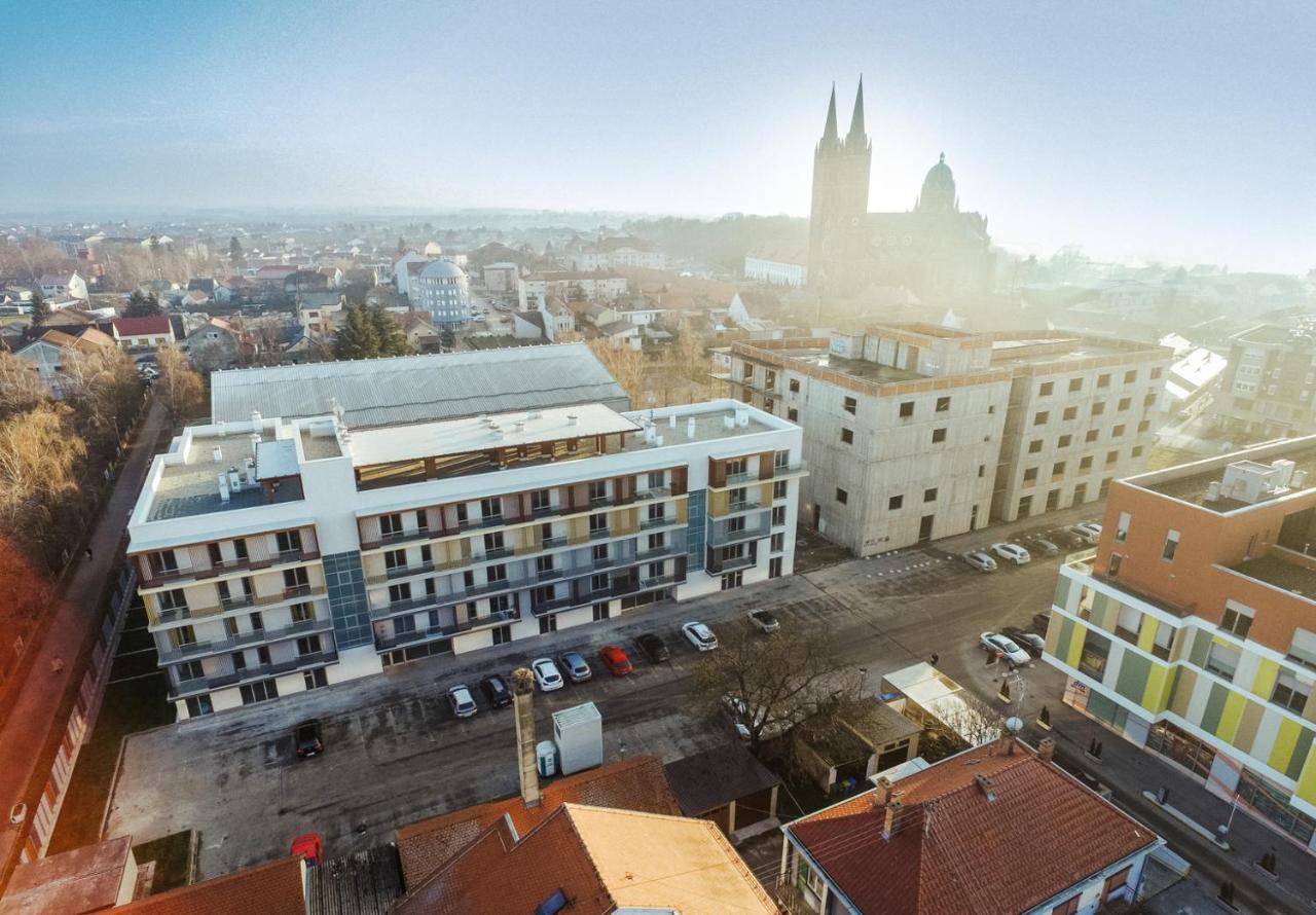 Studio Apartman Dakovo In Luaran gambar